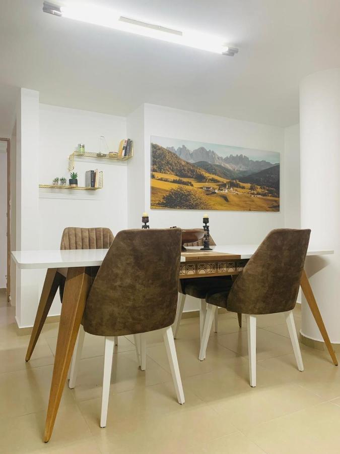 Uyut Apartment